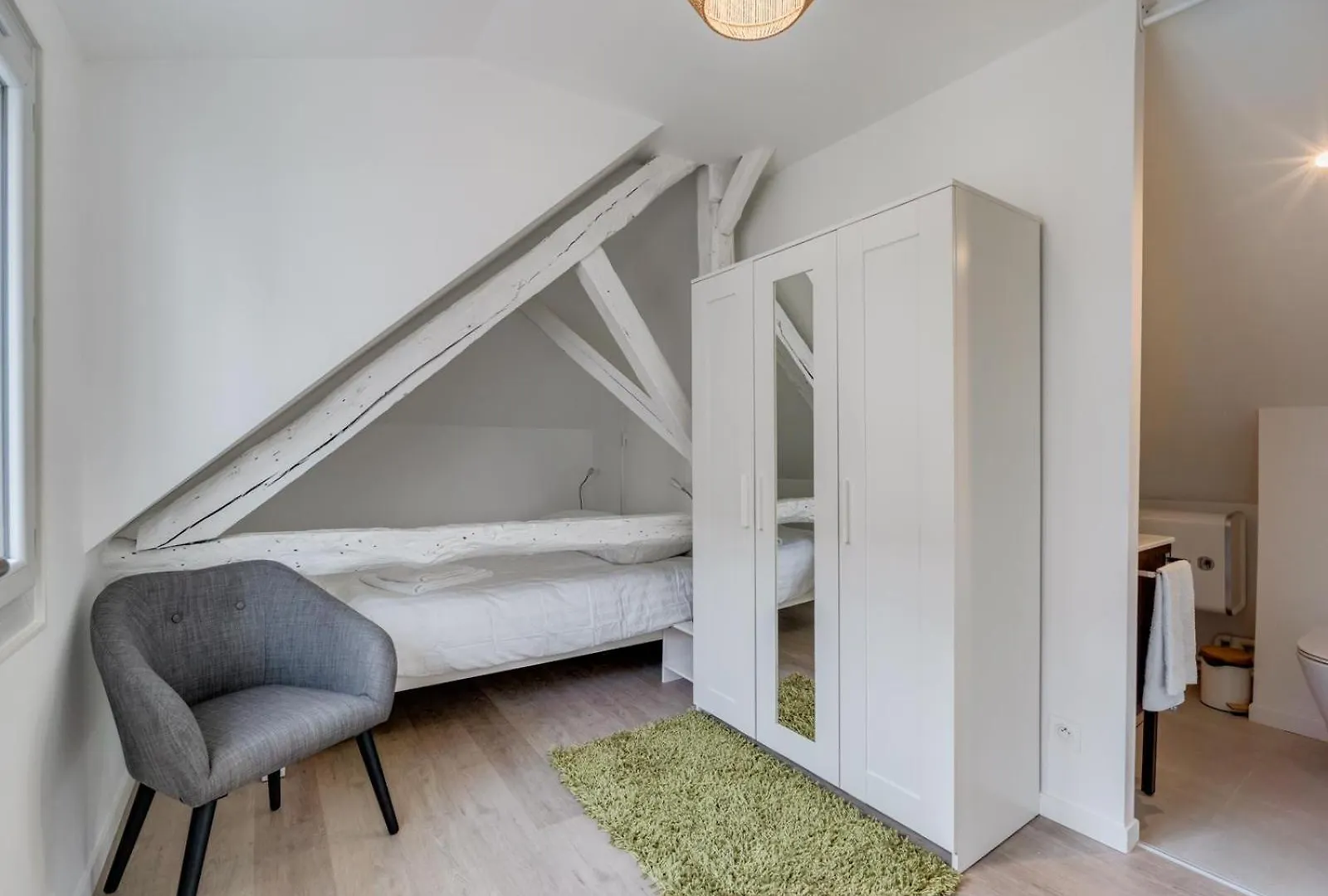 L'Atypique - Echappee Sous Les Toits Apartment Toulouse 0*,